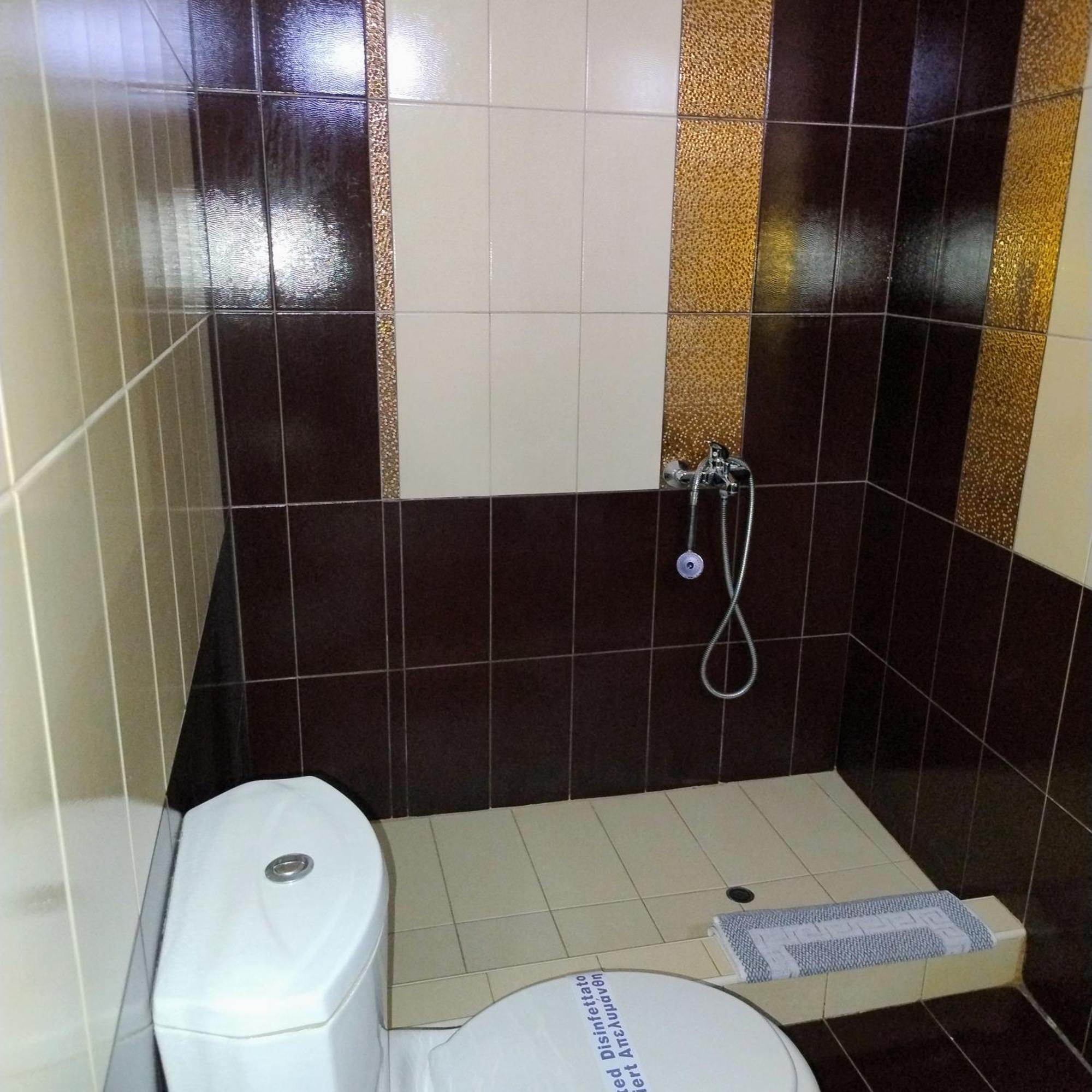 Neraides Hotel Loutraki  Bagian luar foto